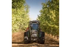 Image Tractor in field